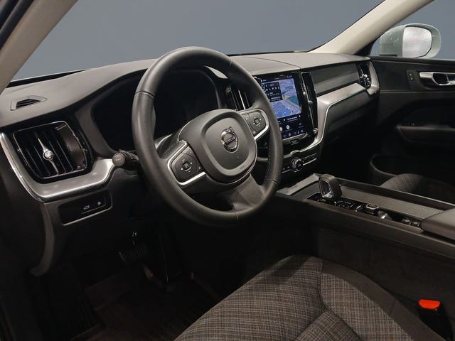 Volvo XC60 2025 – bild 4