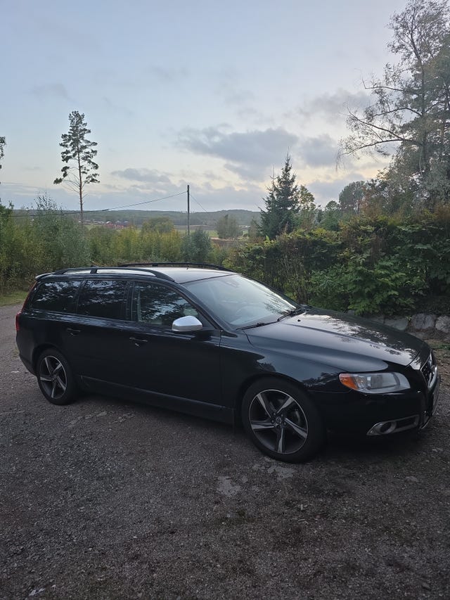 Volvo V70 2013