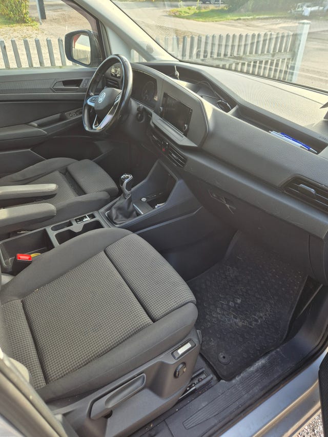 Volkswagen Caddy Maxi 2022 – bild 3