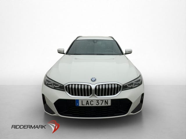 BMW 330e 2023 – bild 2