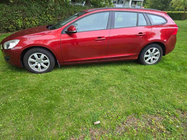 Volvo V60 2012