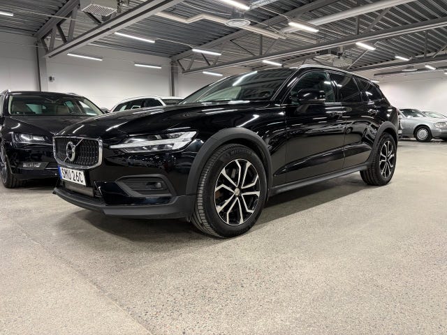 Volvo V60 Cross Country 2020