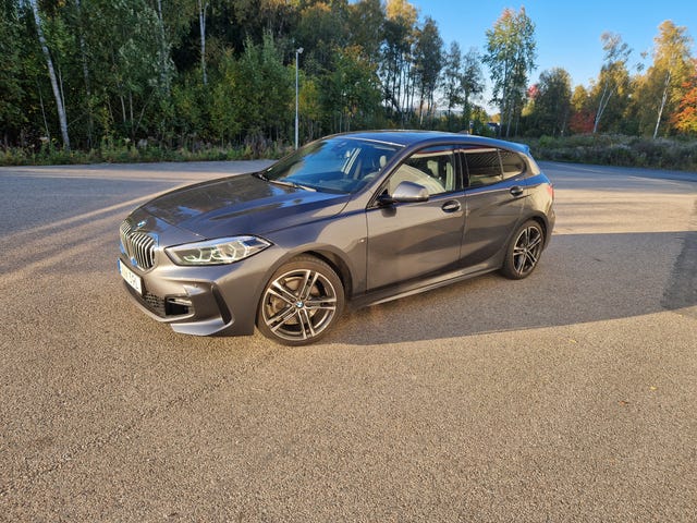 BMW 118i 2022