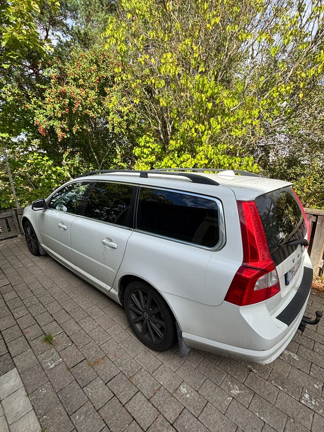Volvo V70 2013