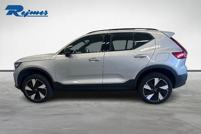 Volvo XC40 2024