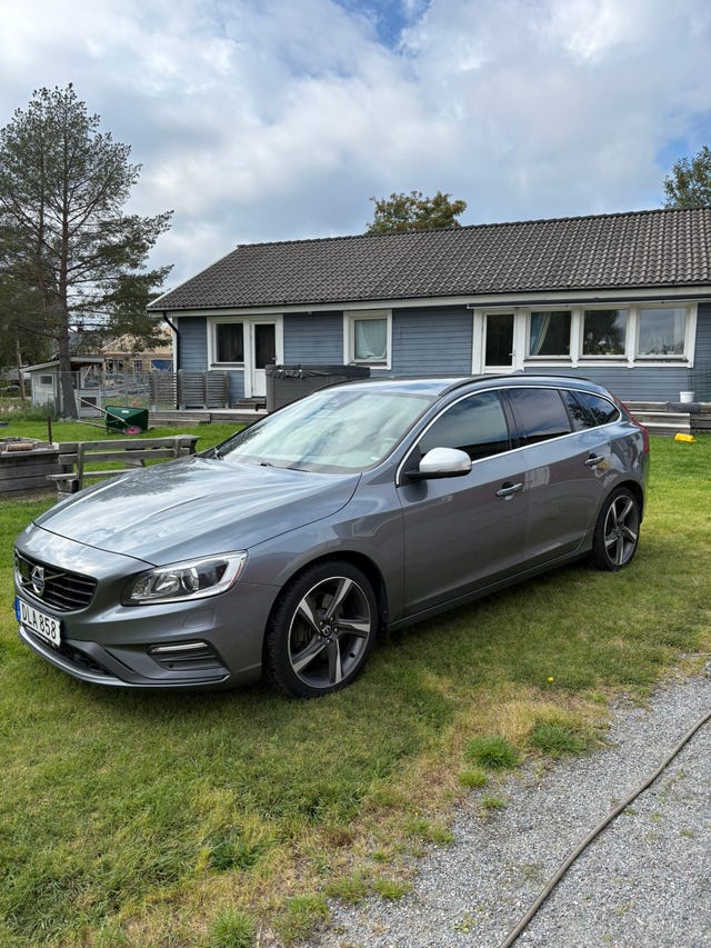 Volvo V60 2016