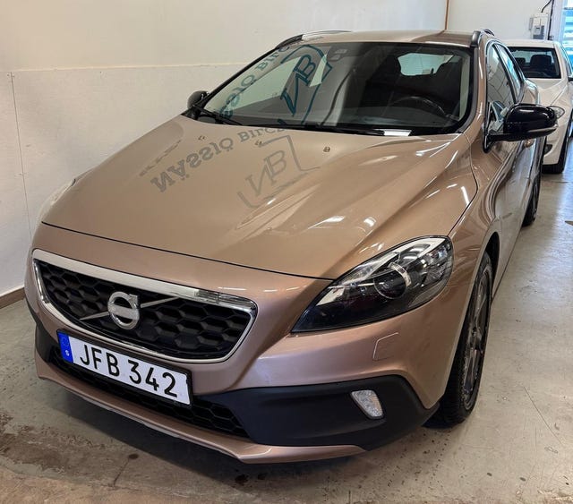 Volvo V40 Cross Country 2014