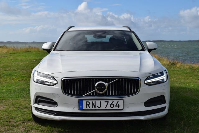 Volvo V90 2022