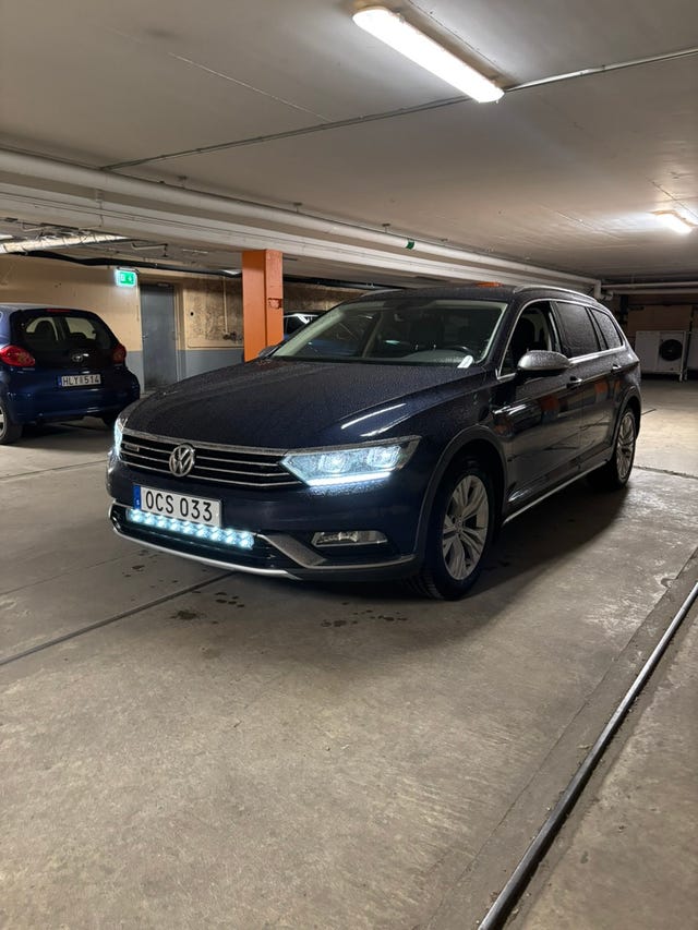 Volkswagen Passat Alltrack 2017 – bild 2