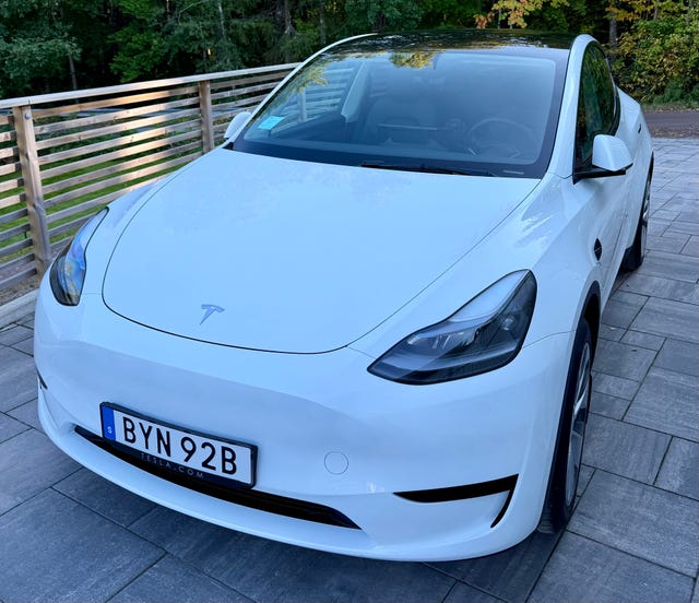 Tesla Model Y 2023