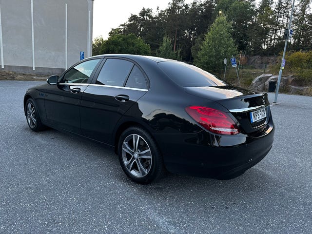 Mercedes-Benz C220 d 2015 – bild 4