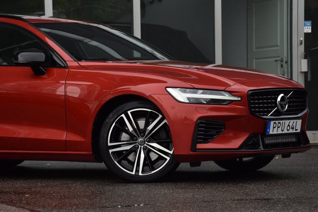 Volvo V60 2021 – bild 3