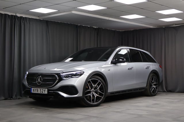 Mercedes-Benz E 300 de 2025
