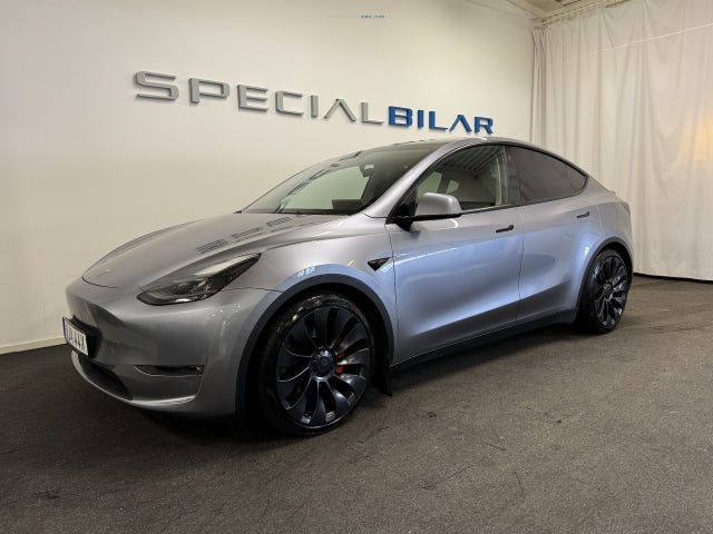 Tesla Model Y 2023