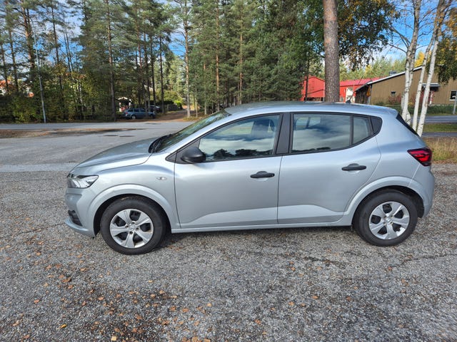 Dacia Sandero 2021