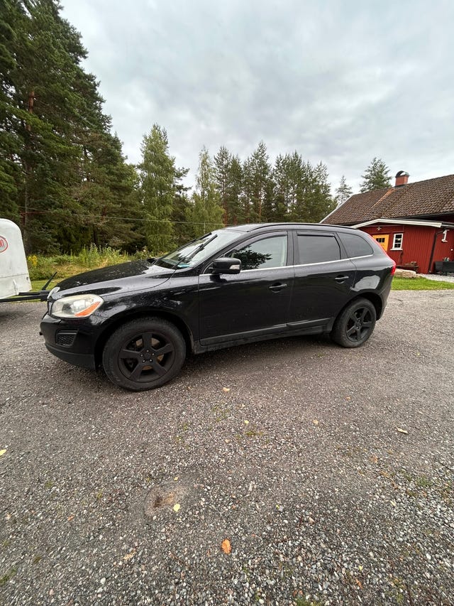 Volvo XC60 2012 – bild 2