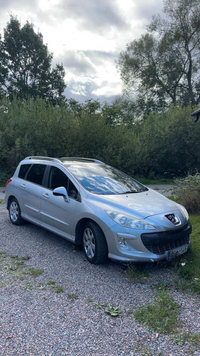 Peugeot 308 SW 2010