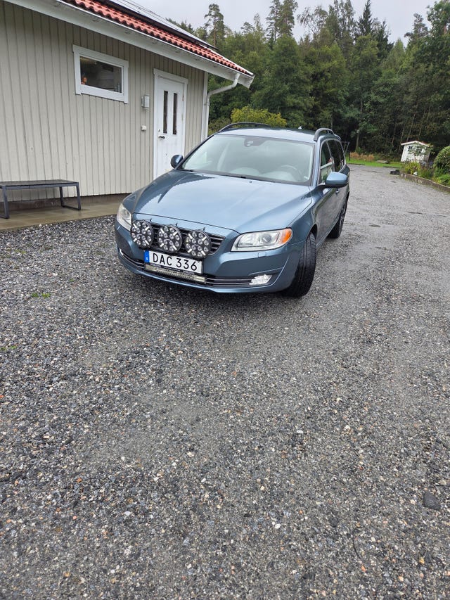 Volvo V70 2014