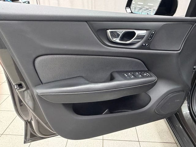 Volvo V60 2021 – bild 4