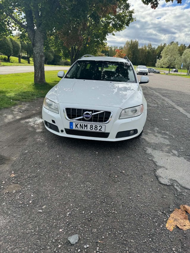 Volvo V70 2010