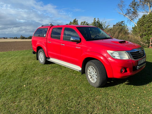 Toyota HiLux 2011