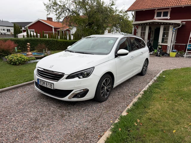 Peugeot 308 SW 2015