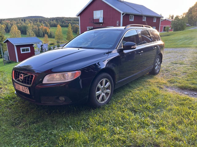 Volvo V70 2011