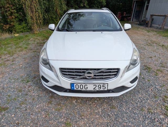 Volvo V60 2013 – bild 2