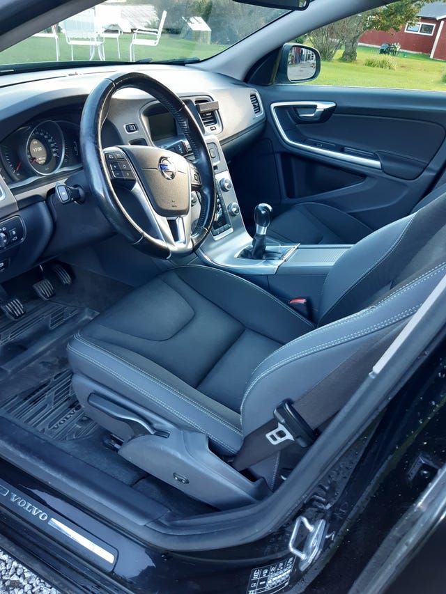 Volvo V60 2015 – bild 4