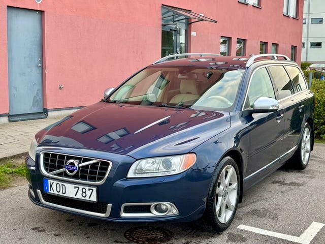 Volvo V70 2010 – bild 2