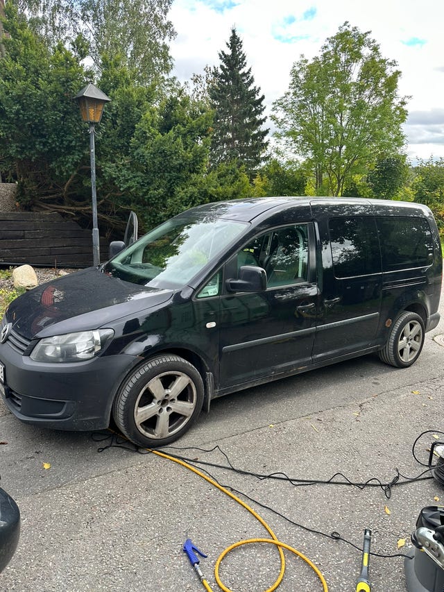 Volkswagen Caddy Maxi 2012