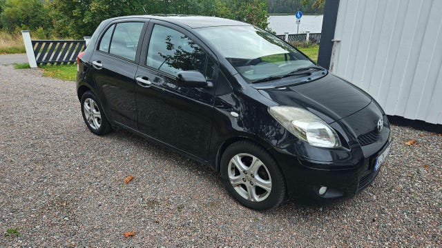 Toyota Yaris 2010