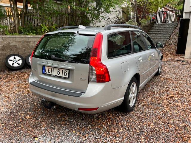 Volvo V50 2011 – bild 2