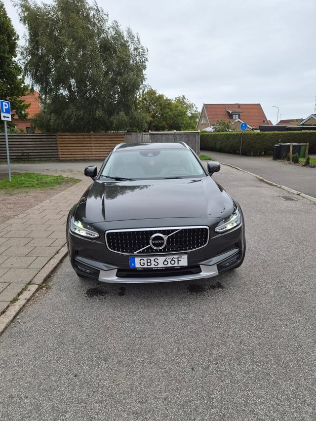 Volvo V90 Cross Country 2019