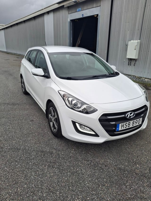 Hyundai i30 2015