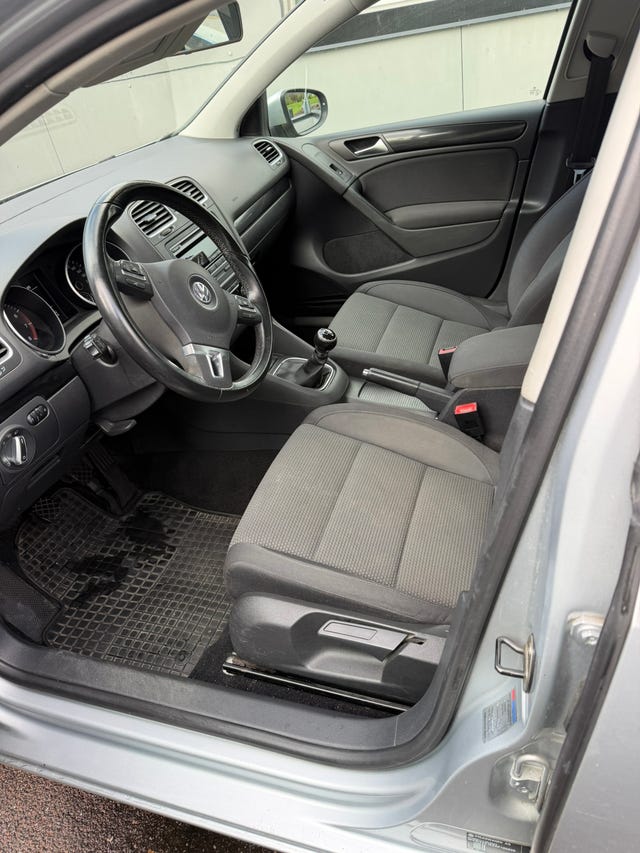 Volkswagen Golf VI 2010 – bild 4