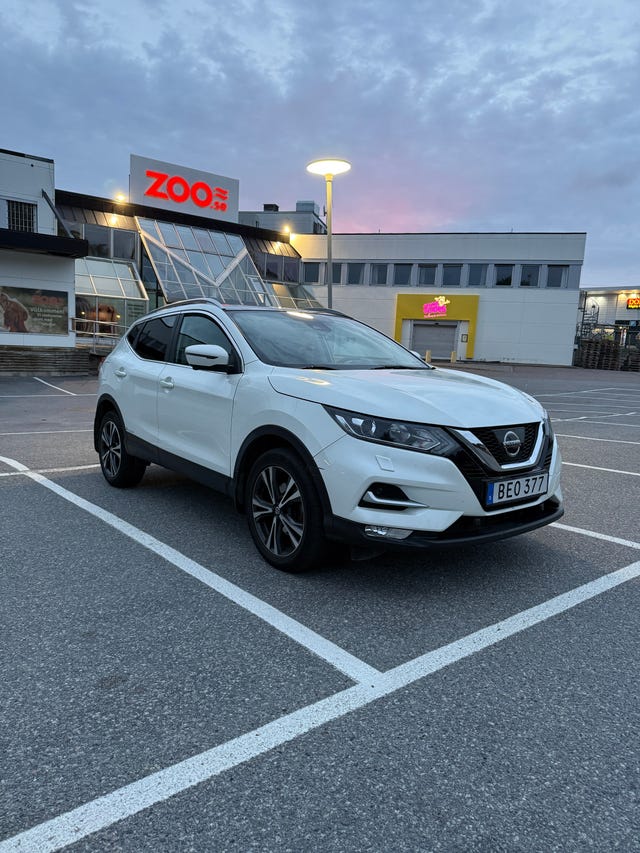 Nissan Qashqai 2018 – bild 2