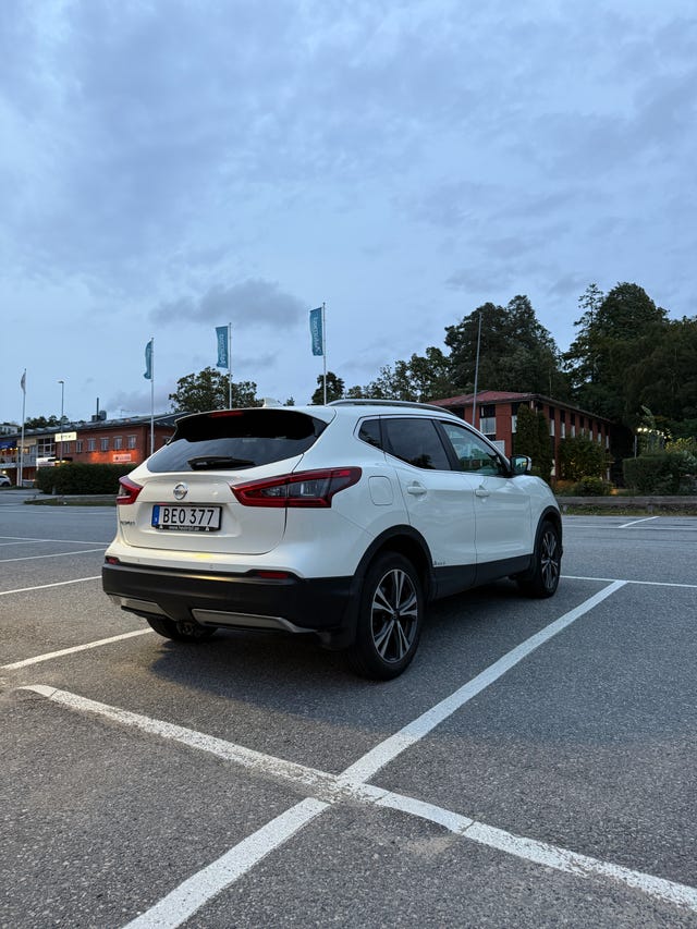 Nissan Qashqai 2018 – bild 4