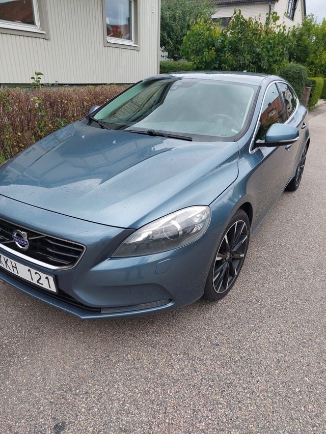 Volvo V40 2013
