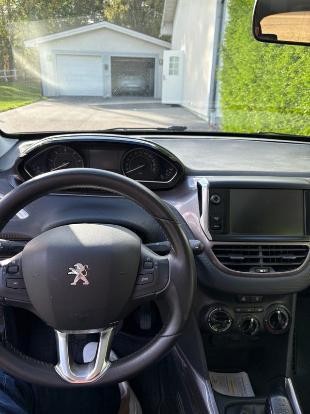 Peugeot 2008 2014