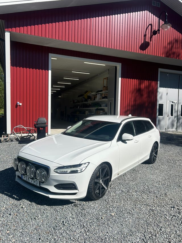 Volvo V90 2017