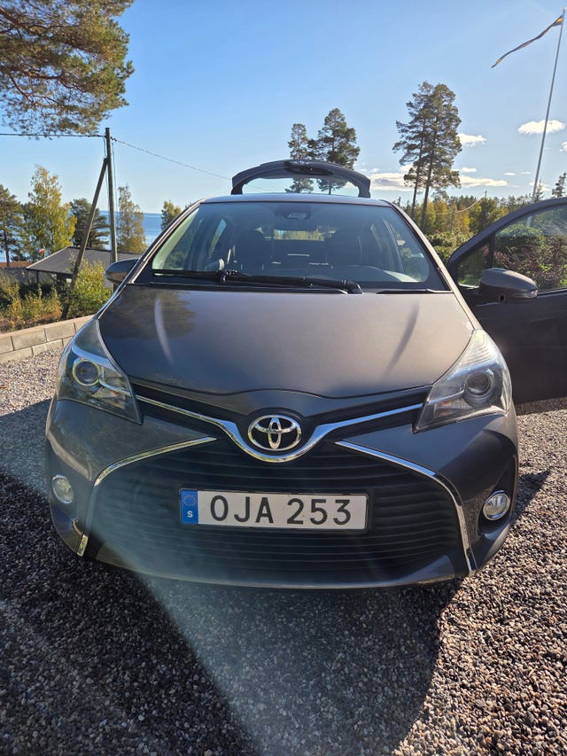 Toyota Yaris 2016