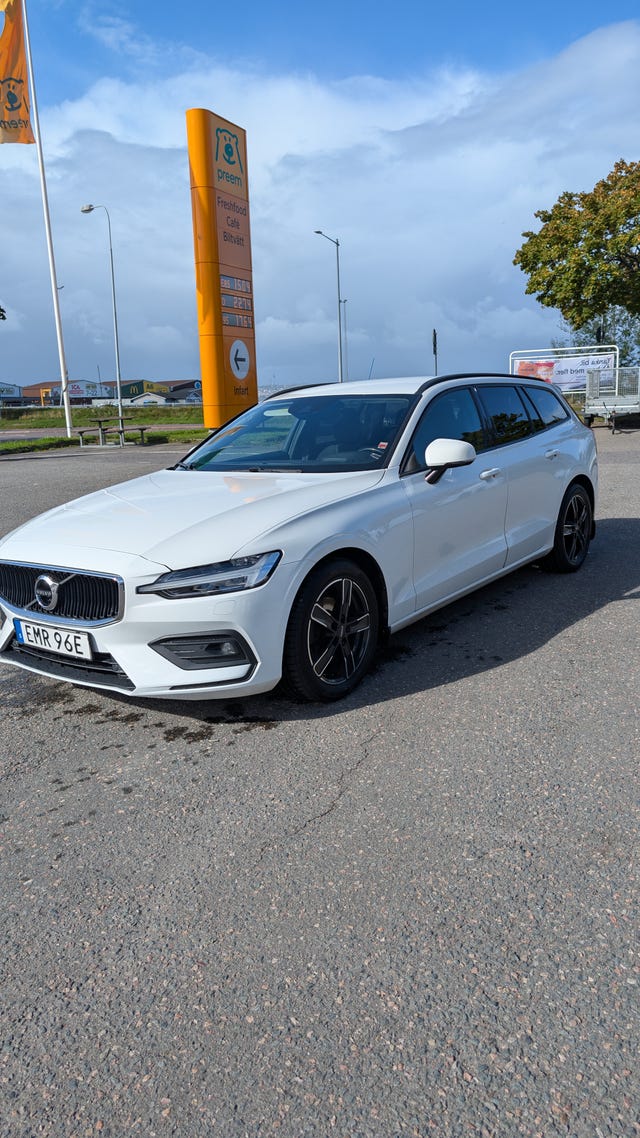 Volvo V60 2020
