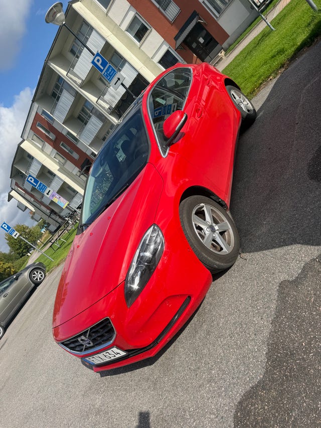 Volvo V40 2016