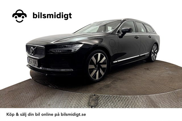 Volvo V90 2025
