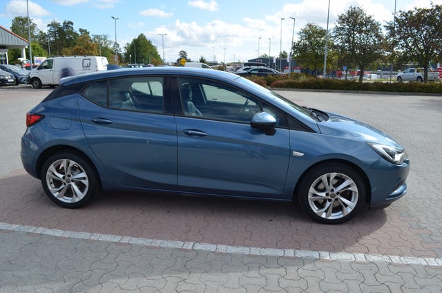 Opel Astra 2023