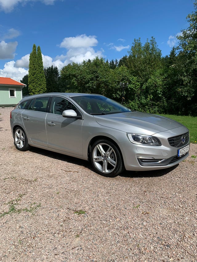 Volvo V60 2017