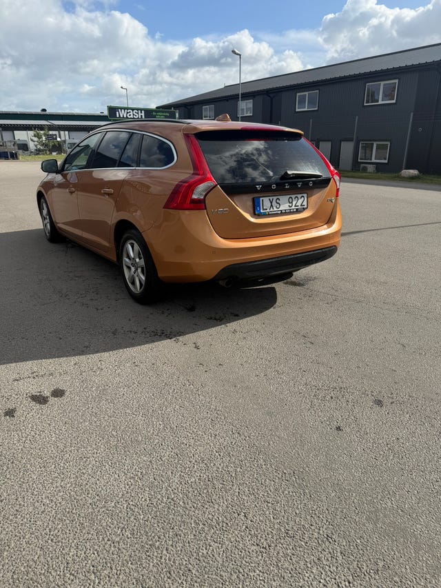 Volvo V60 2012 – bild 2