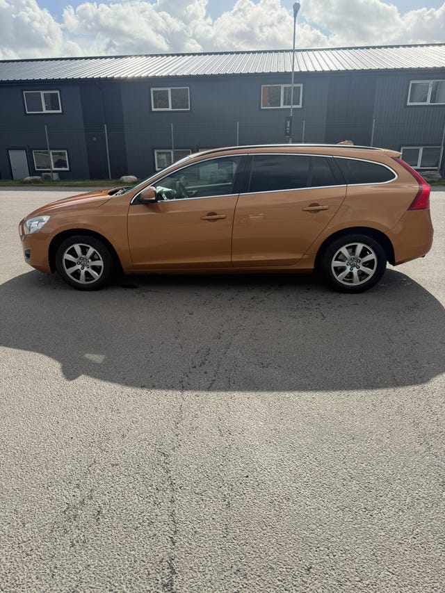 Volvo V60 2012