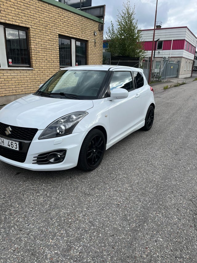 Suzuki Swift 2012